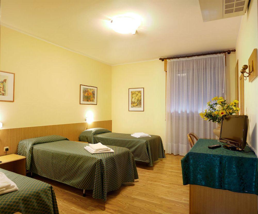 Hotel Agli Olmi San Biagio di Callalta エクステリア 写真
