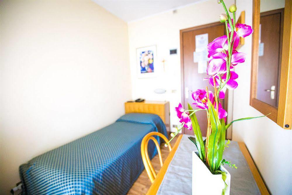 Hotel Agli Olmi San Biagio di Callalta エクステリア 写真