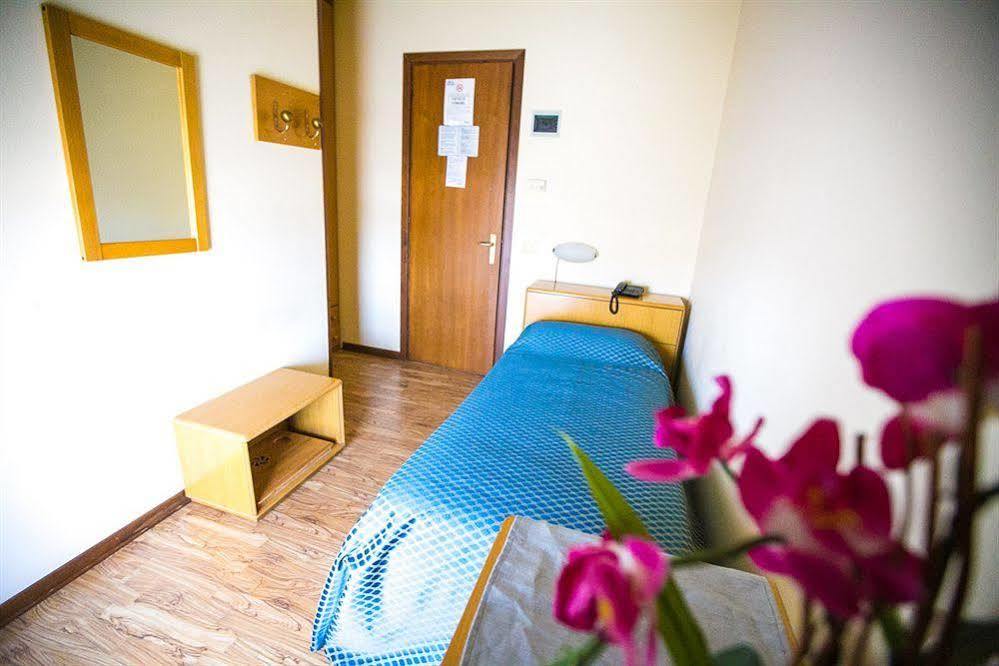 Hotel Agli Olmi San Biagio di Callalta エクステリア 写真